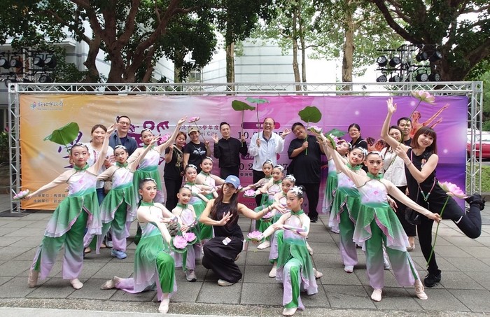 賀!本校舞蹈團參加113學年度新北市學生舞蹈比賽榮獲團體國小B組西區民俗舞優等圖片
