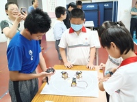 1150525四年級三足機器人競賽圖片